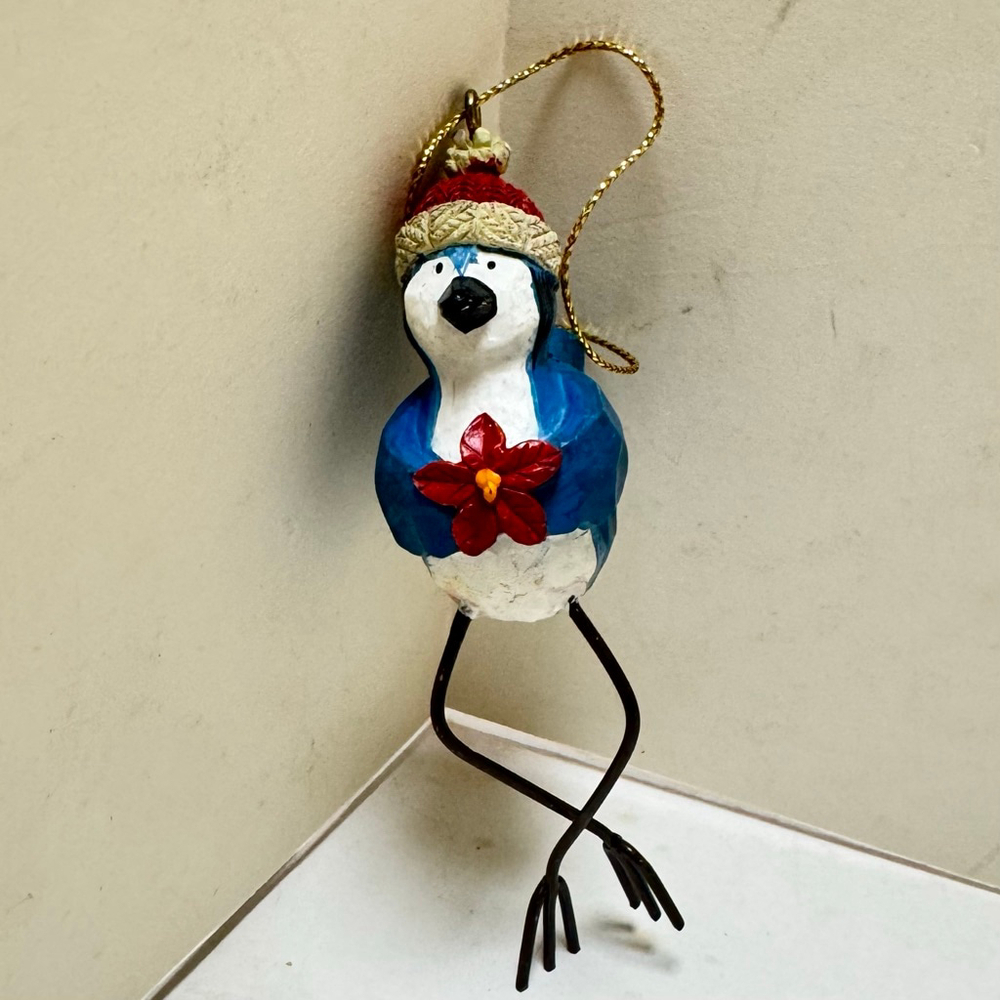 Russ Berrie & Co. Bird Ornament w/Wire Feet 5” Tall